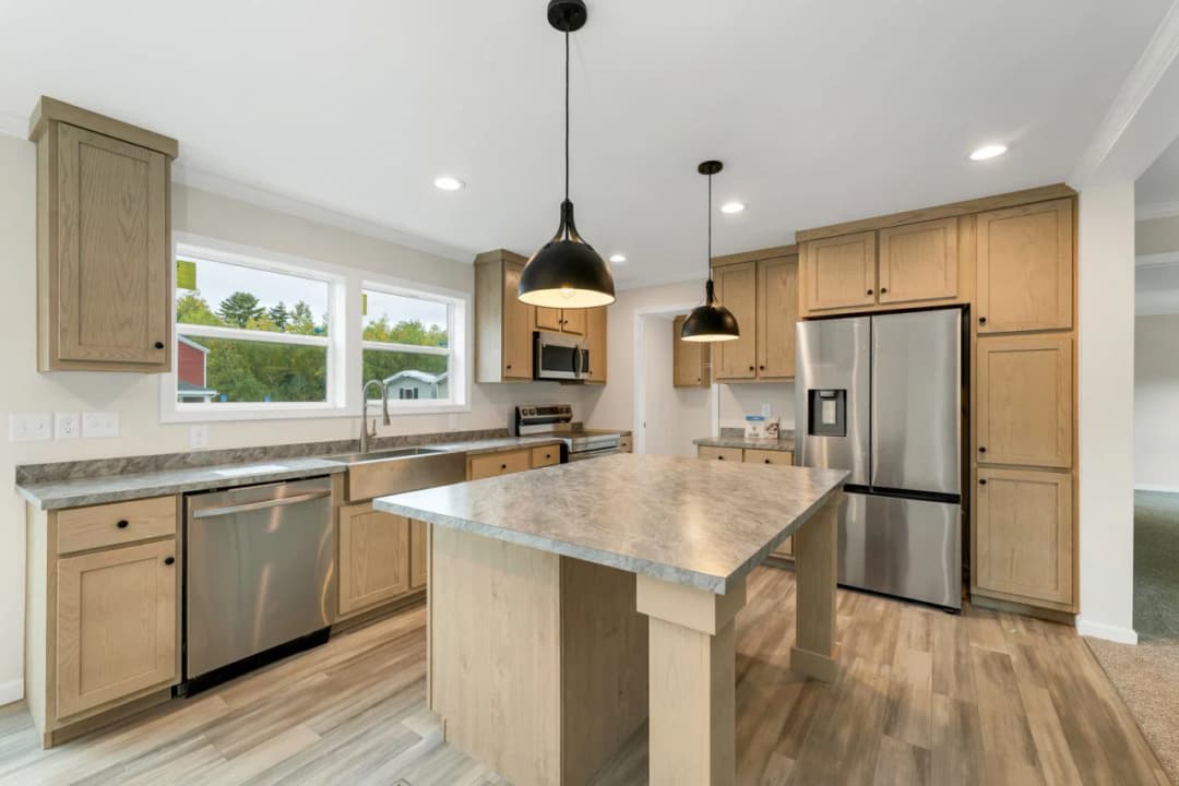 Spinel 64 kitchen home features
