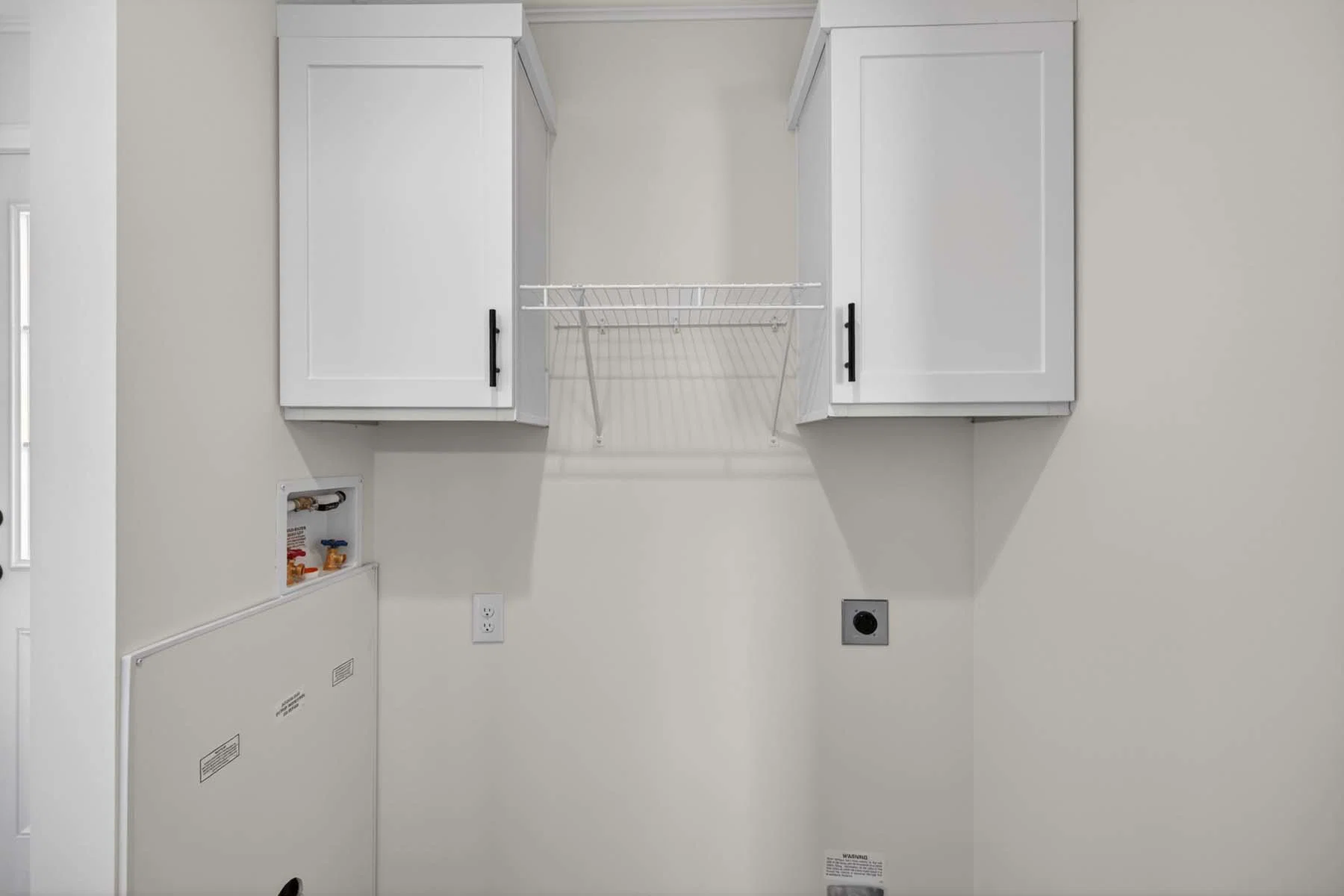 Symphony 641 interior home features
