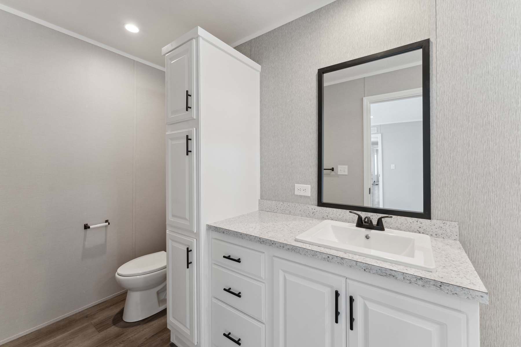 Calm 880 bathroom home features