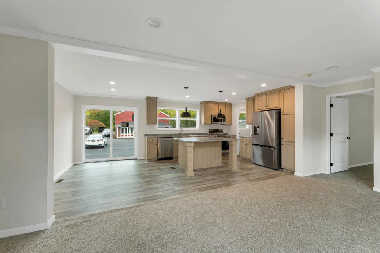 Spinel 64 kitchen home features