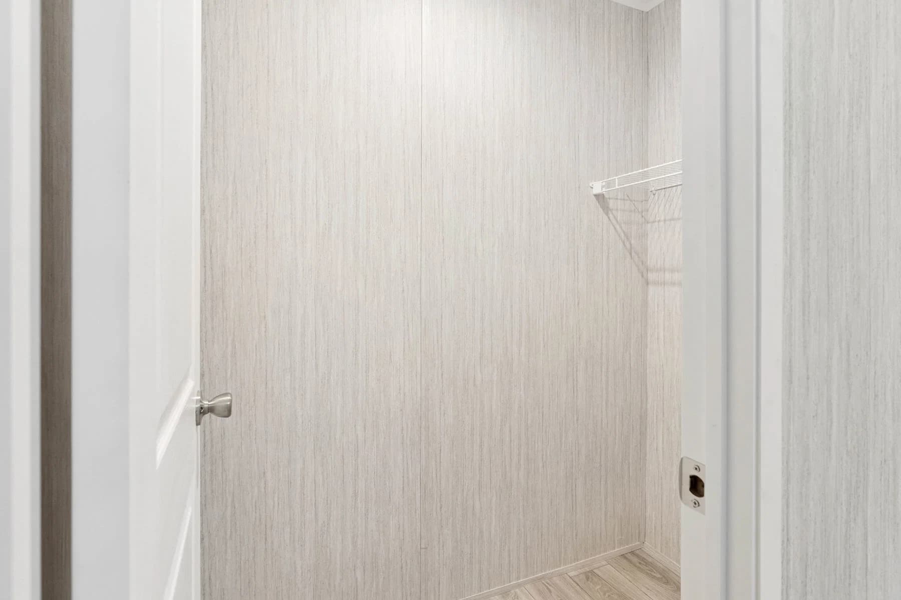 Moosehead interior home features