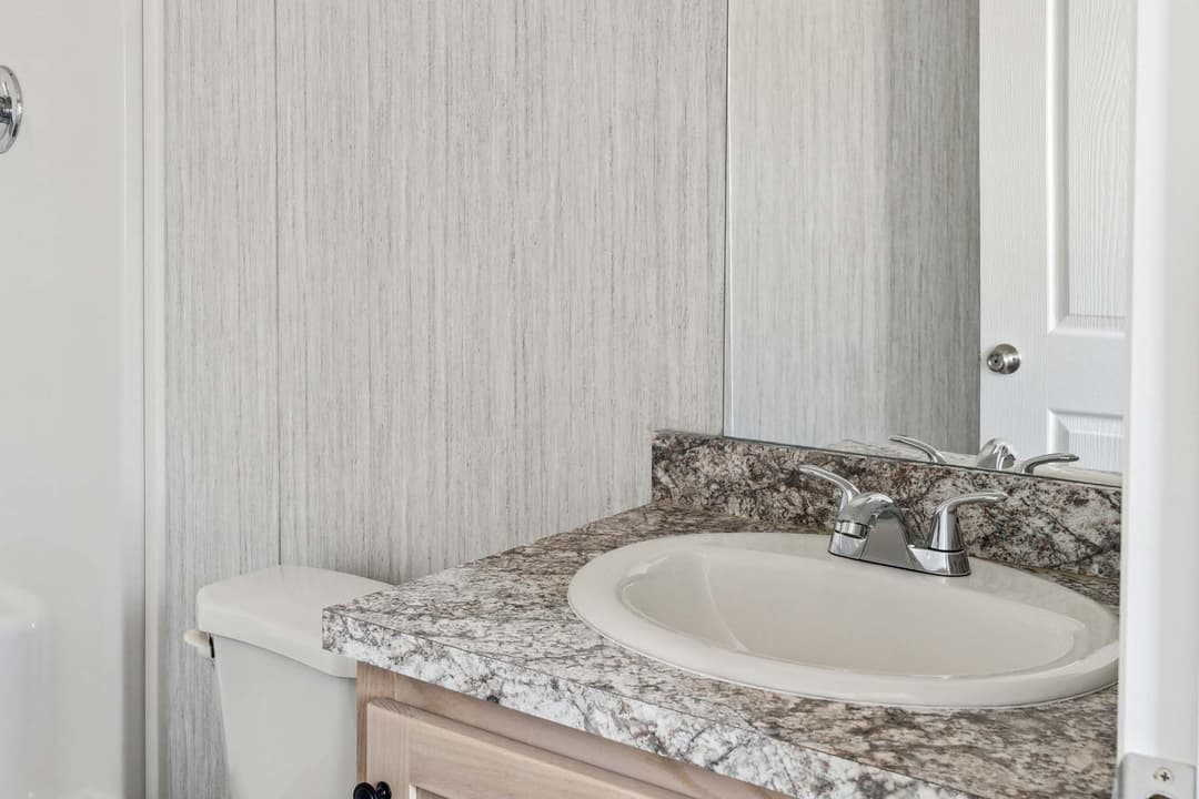 Keuka bathroom home features