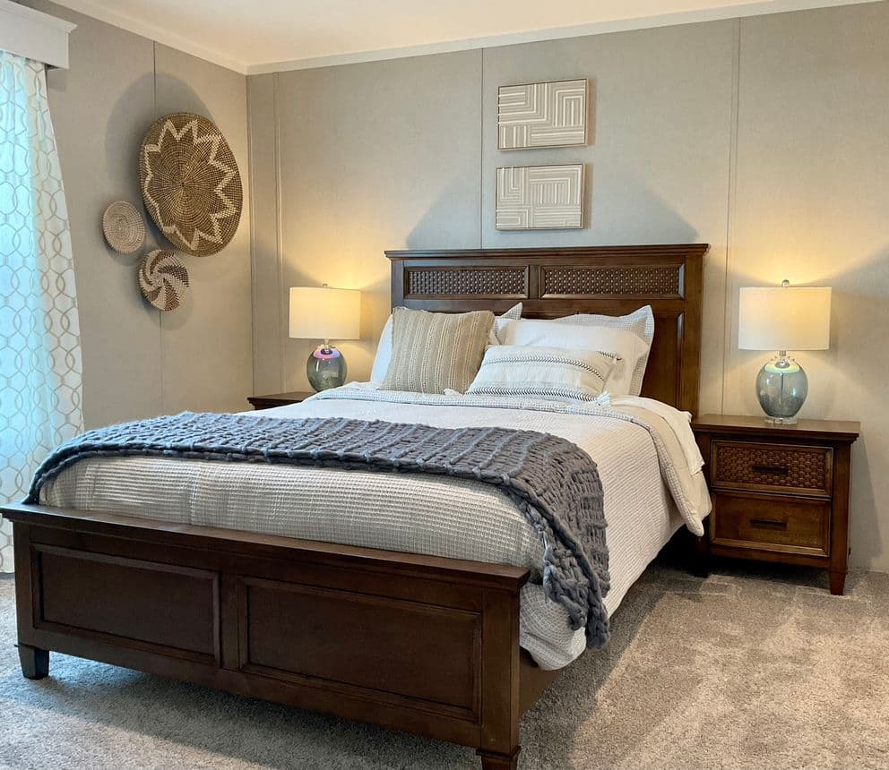 Amethyst 48 bedroom home features