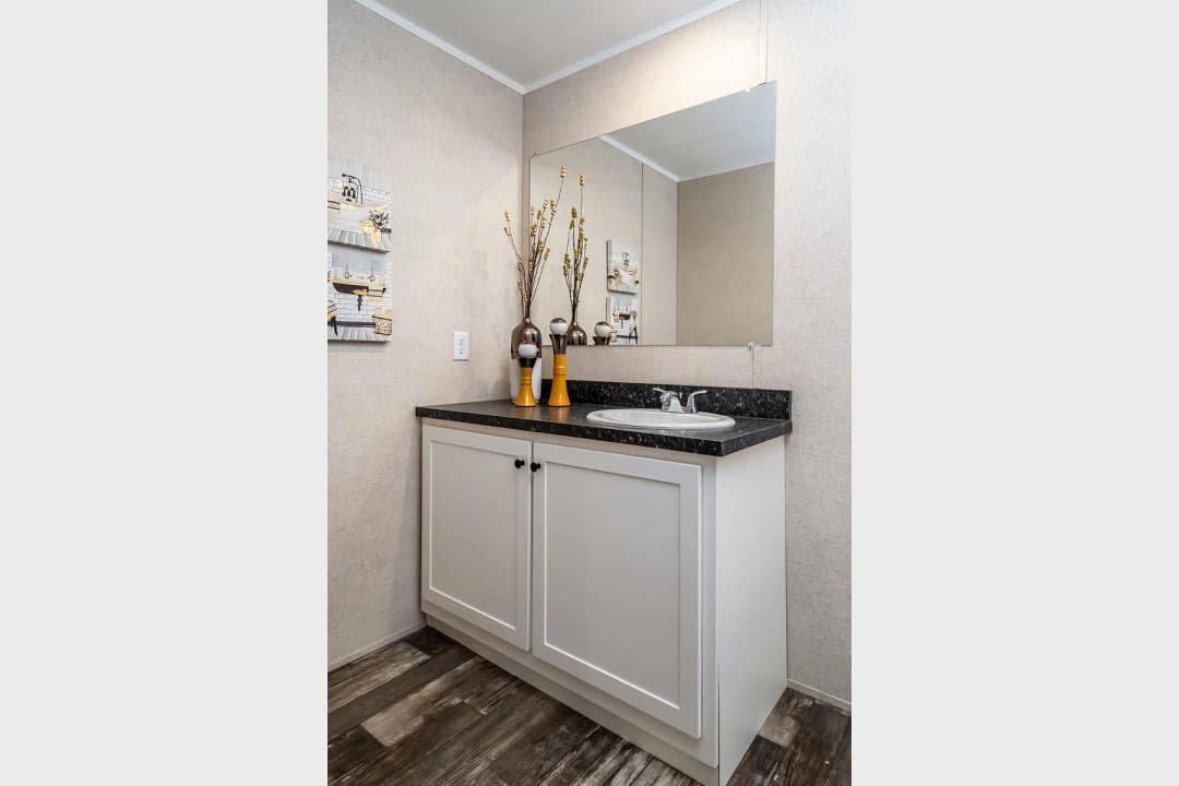 Flagstaff bathroom home features