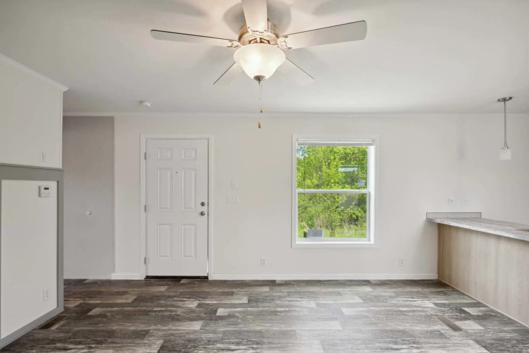Placid 3 interior home features