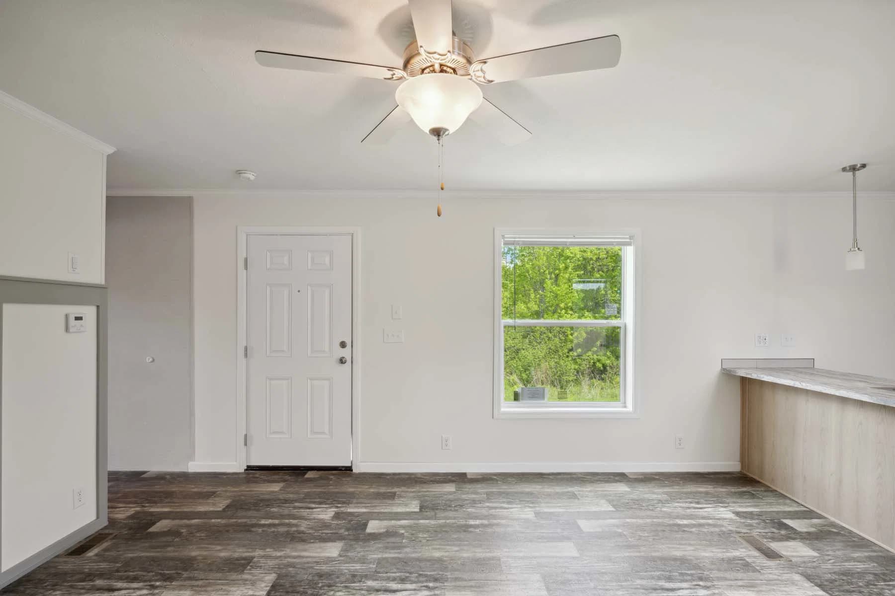 Placid 3 interior home features