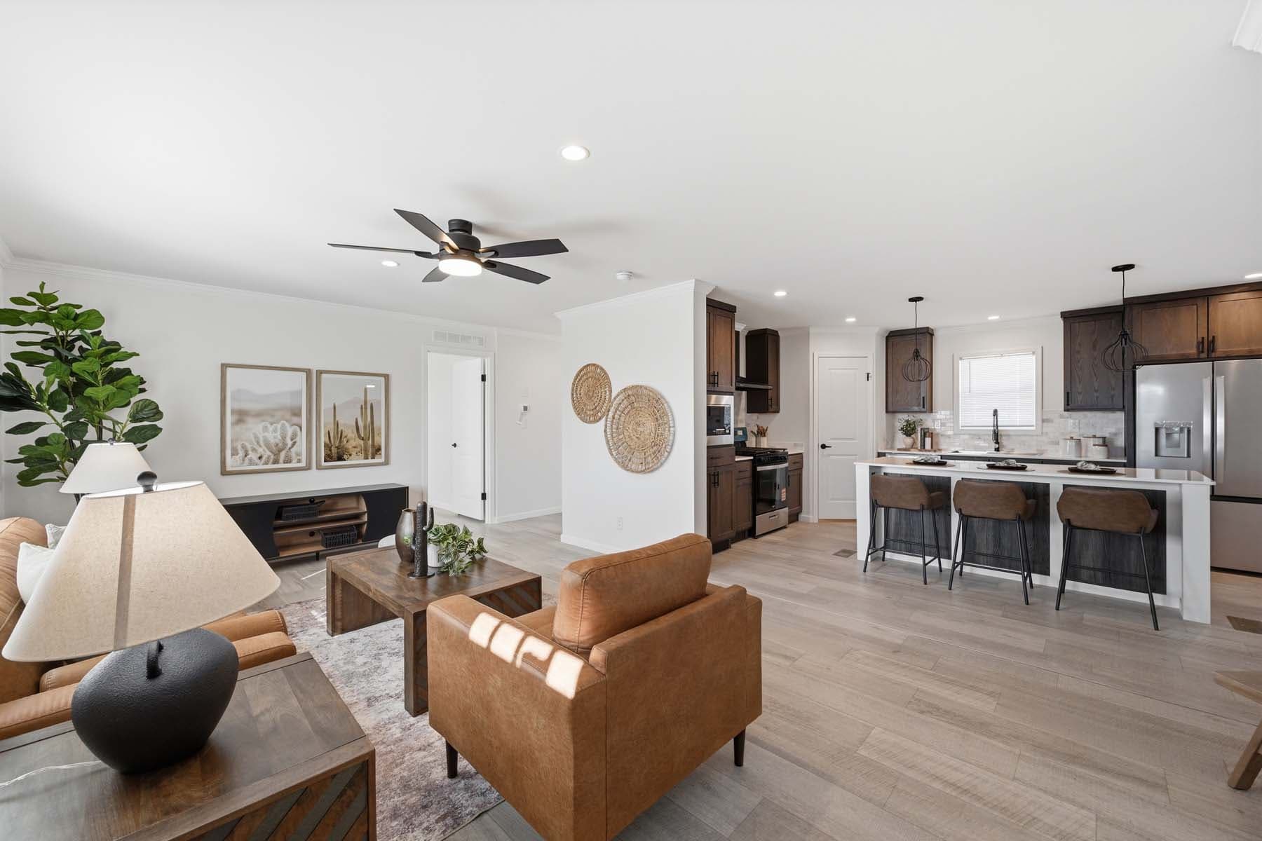 Abundance 1600 interior home features