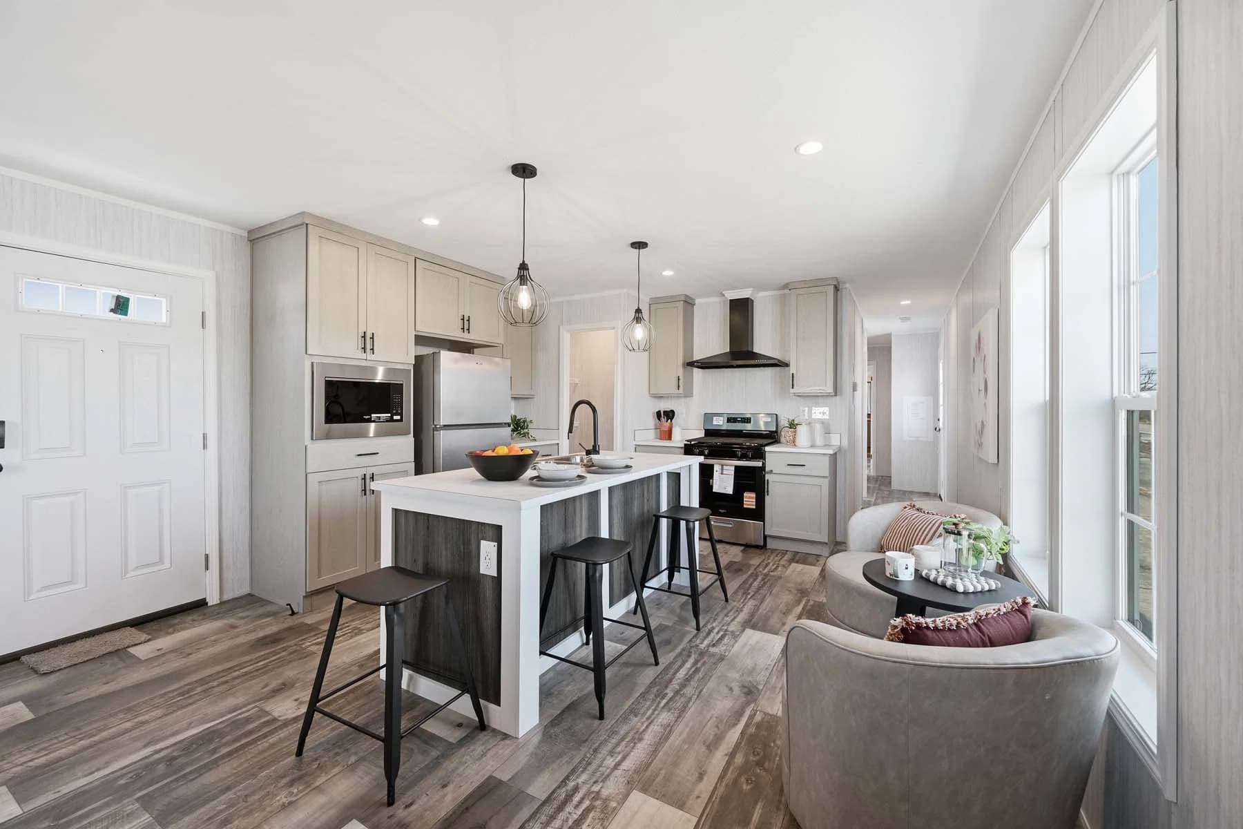 Devotion 940 interior home features