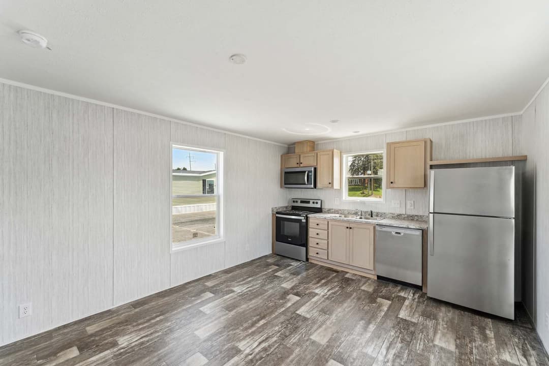 Keuka interior home features