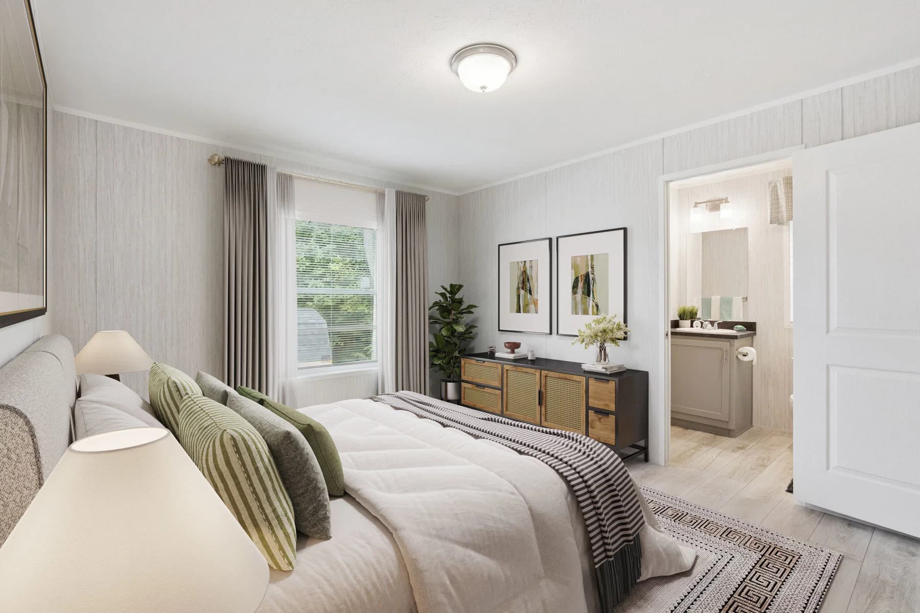 Placid 2 bedroom home features
