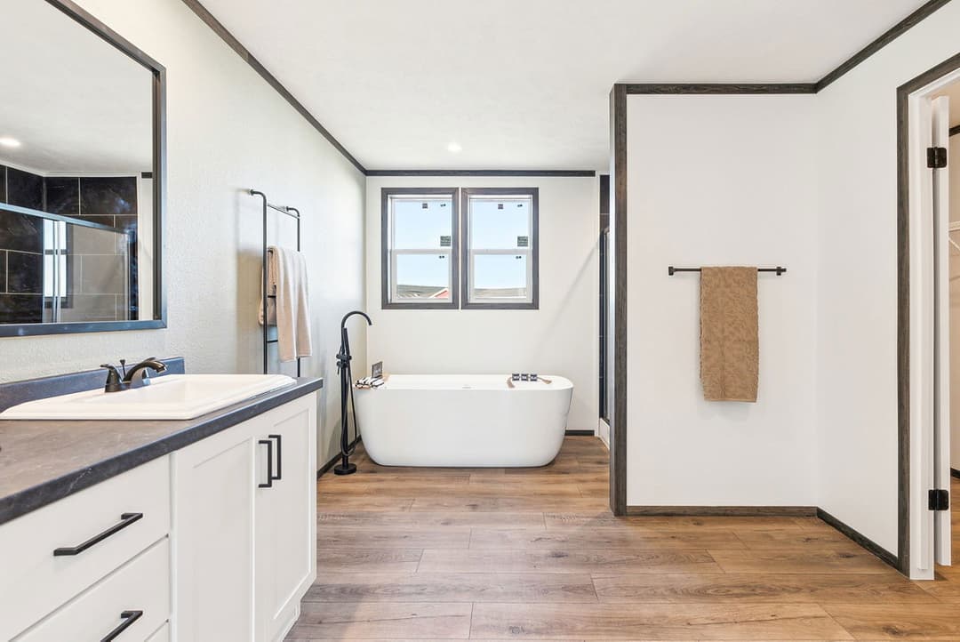 Bravery 2027 (5 bed) bathroom home features