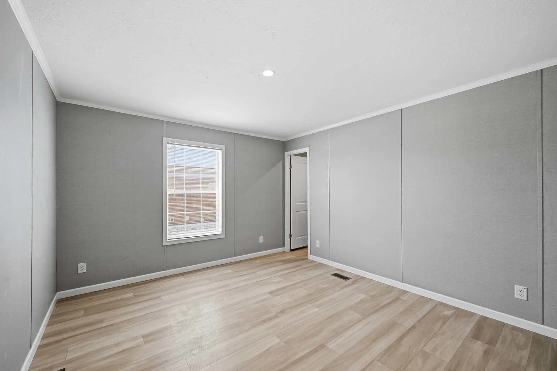 Ontario bedroom home features