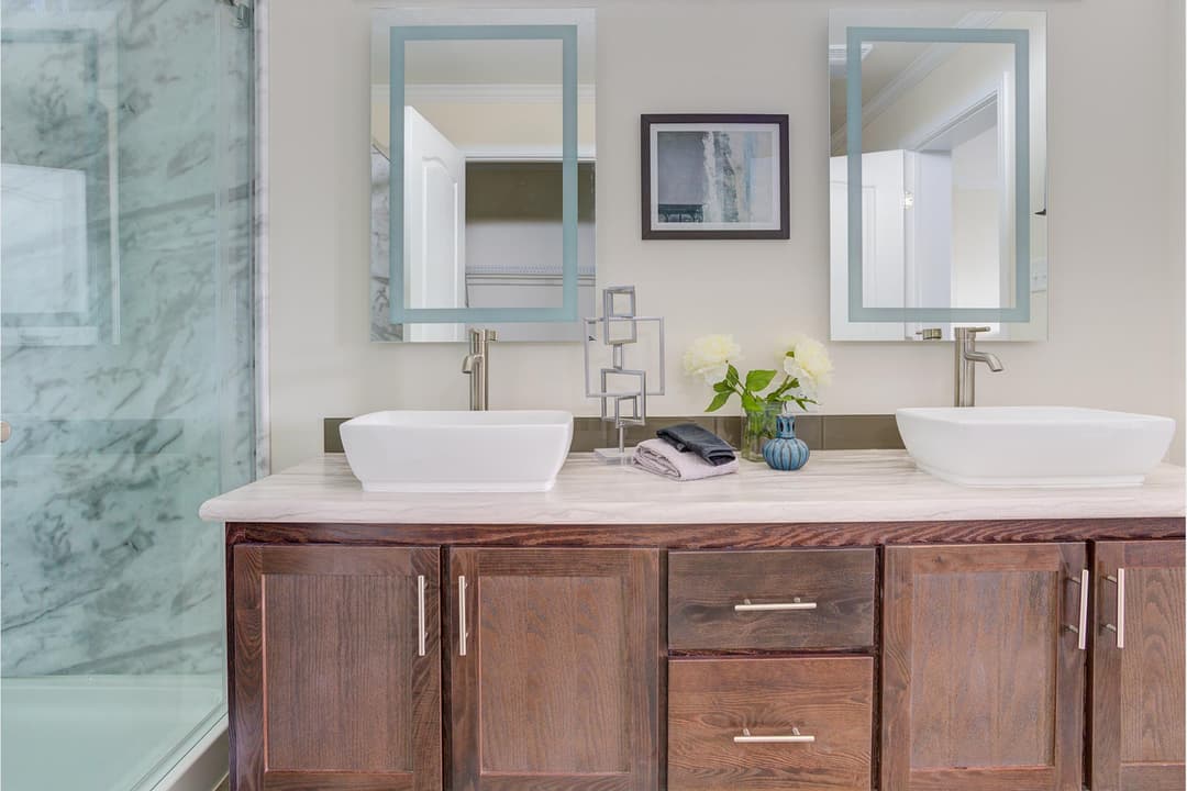 Spectra rh7100 bathroom home features