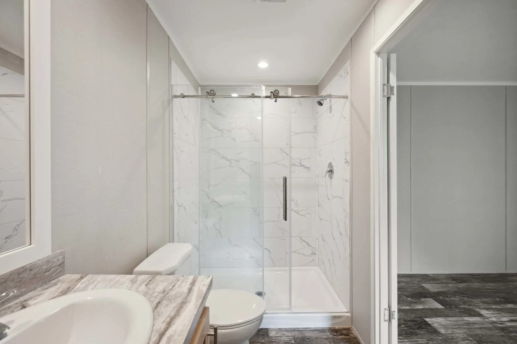 Placid 3 bathroom home features