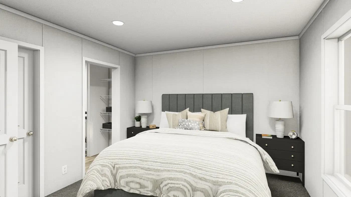 Turqouise bedroom home features