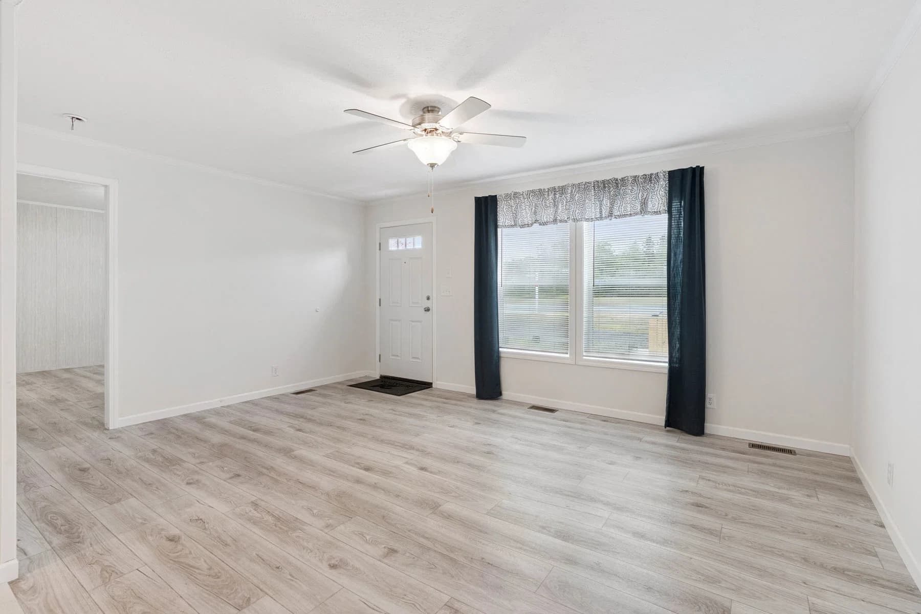 Moosehead interior home features