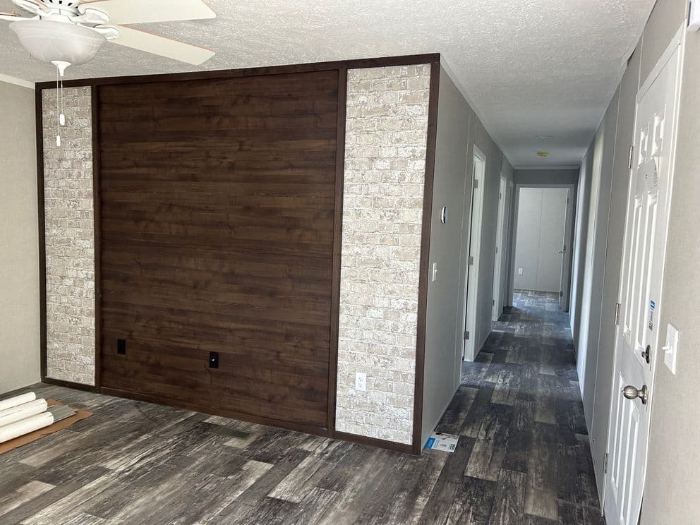 Sapphire 76 interior home features
