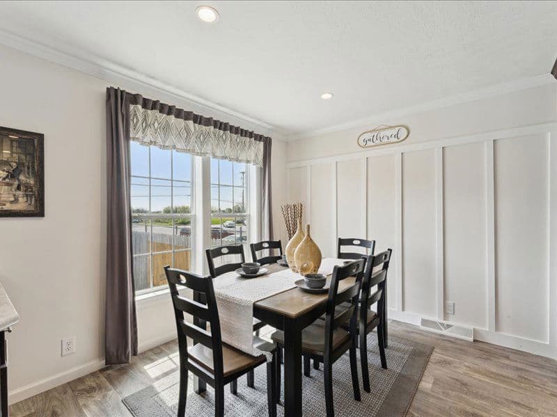 Spectra cs7301 interior home features