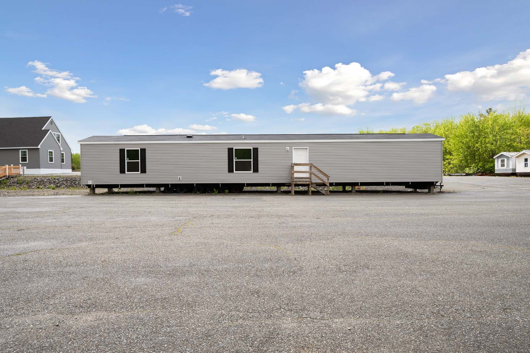 Otis 3 elevation and exterior home features