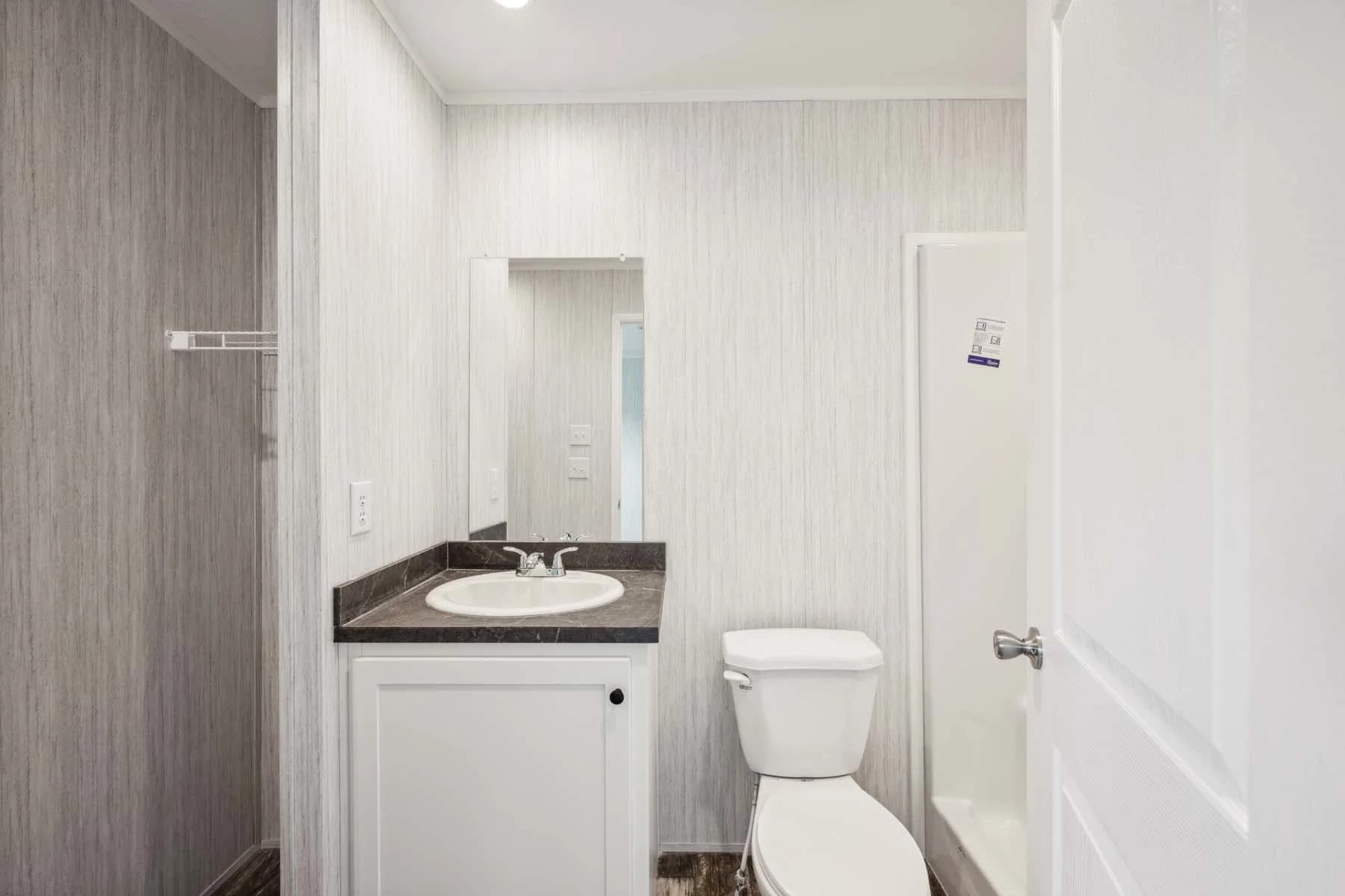 Otis 3 bathroom home features