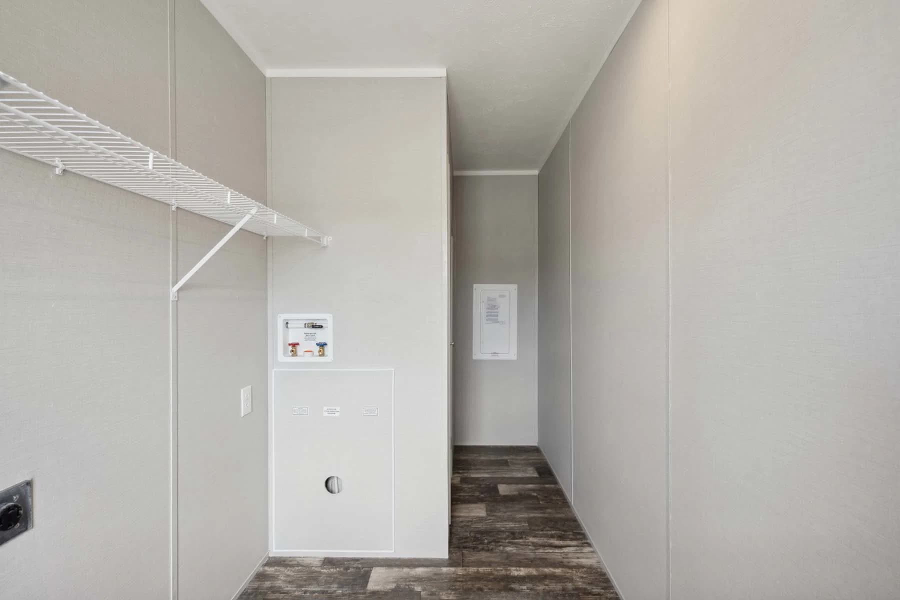 Placid 3 interior home features