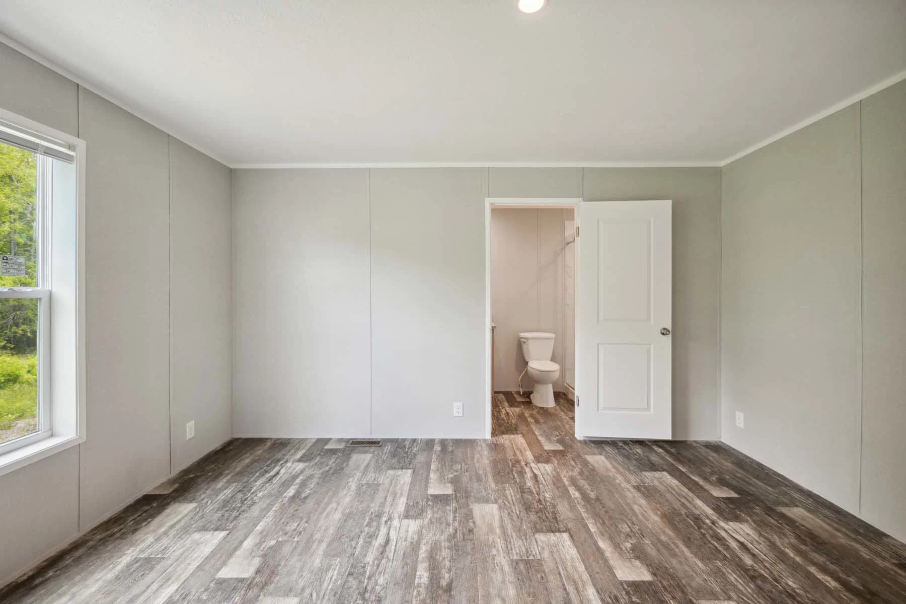 Placid 3 bedroom home features