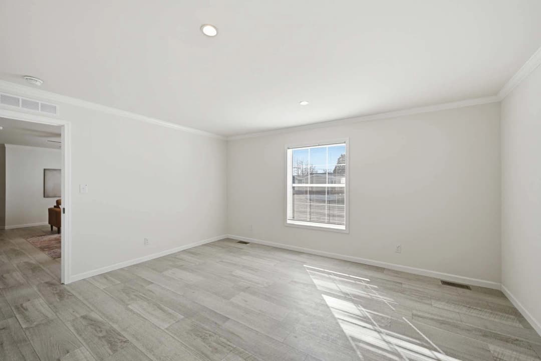 Abundance 1600 interior home features