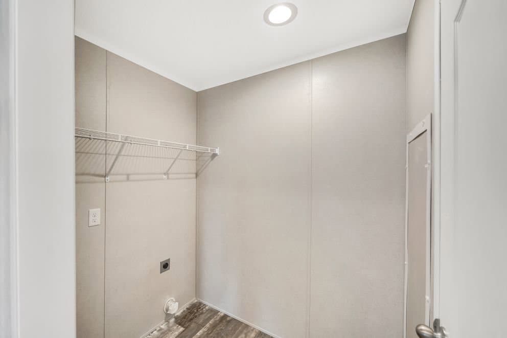 Ruby interior home features