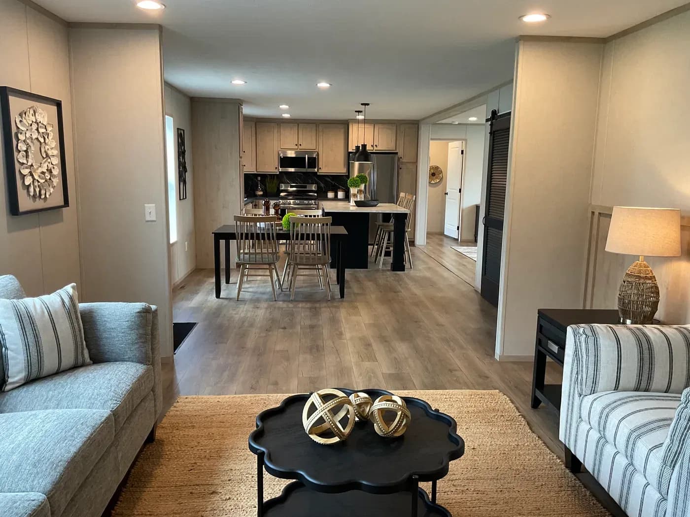 Emerald interior home features