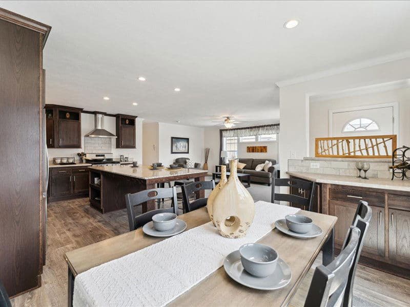 Spectra cs7301 interior home features