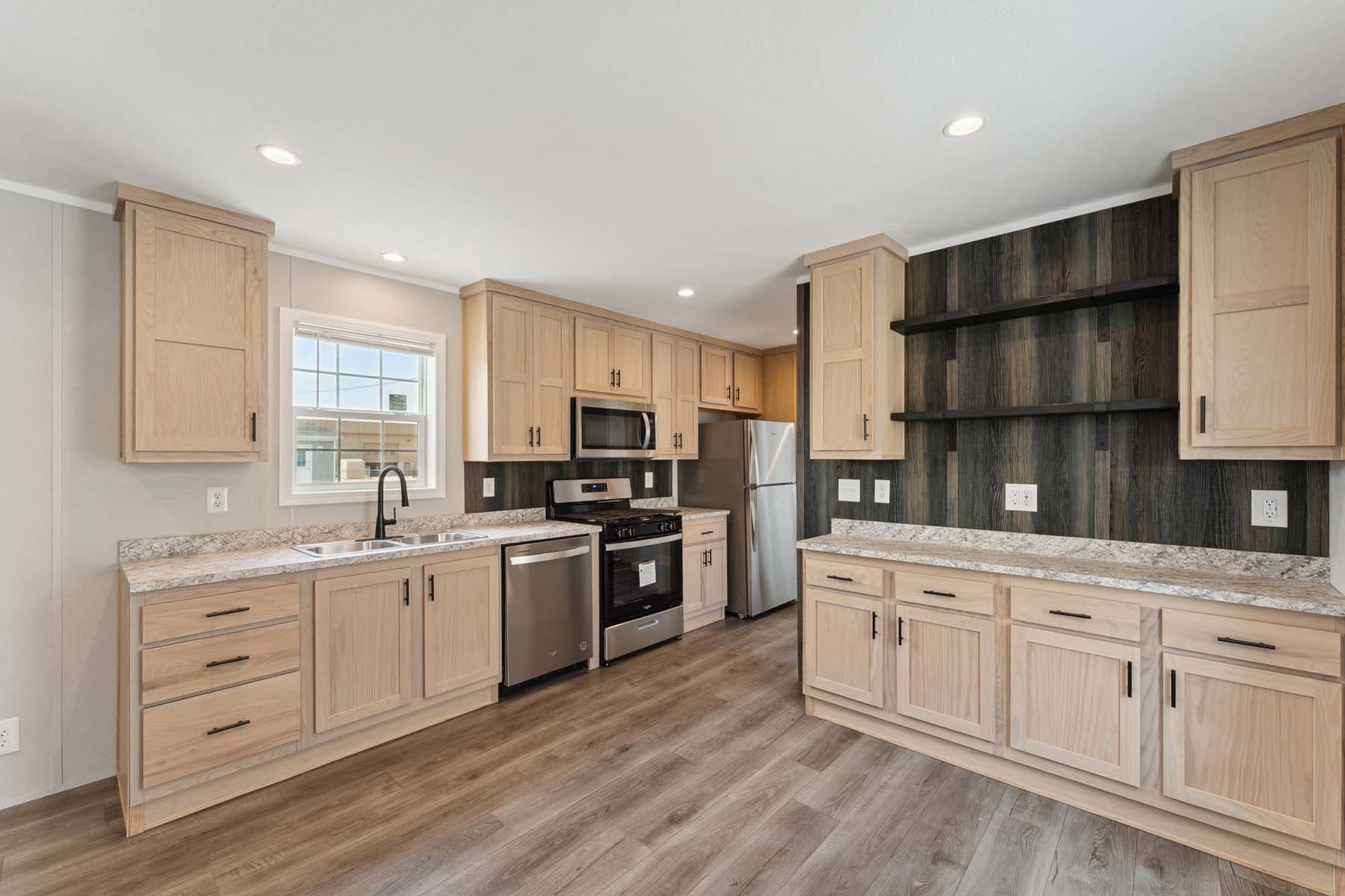 Calm 880 kitchen home features