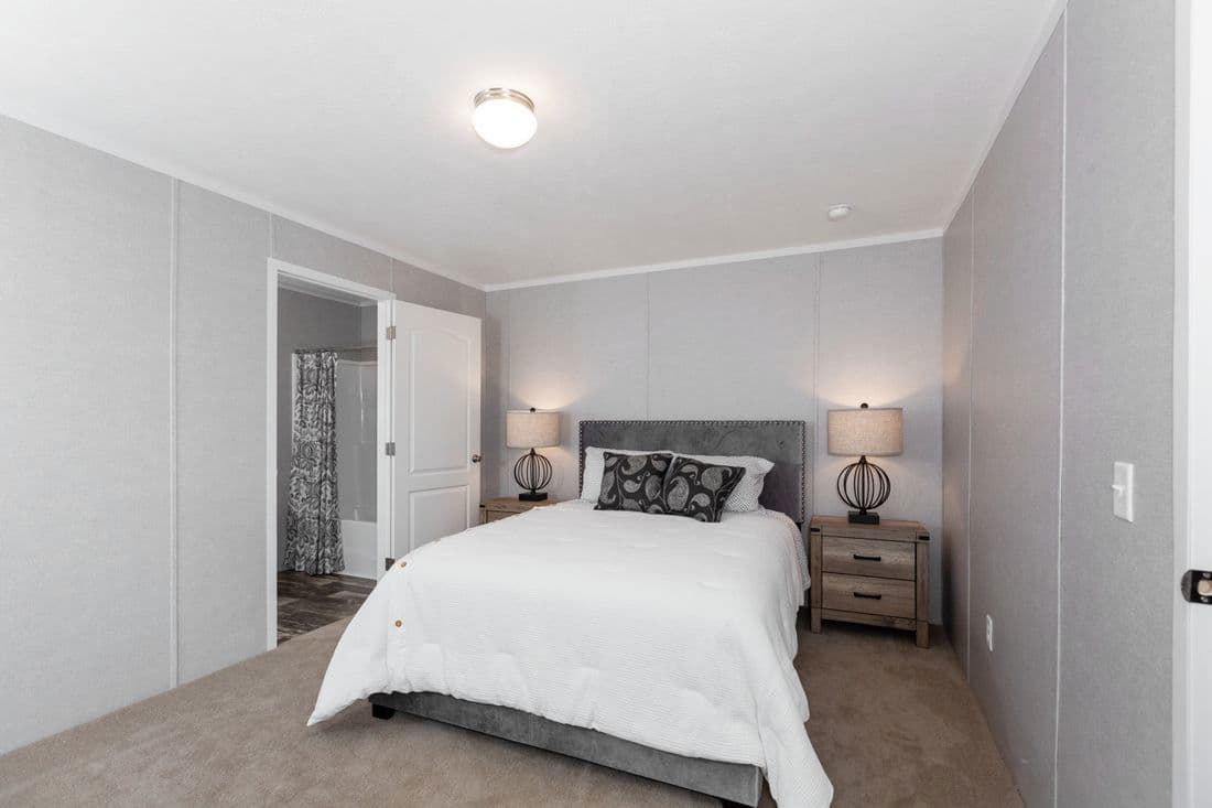 Sapphire bathroom and bedroom home features