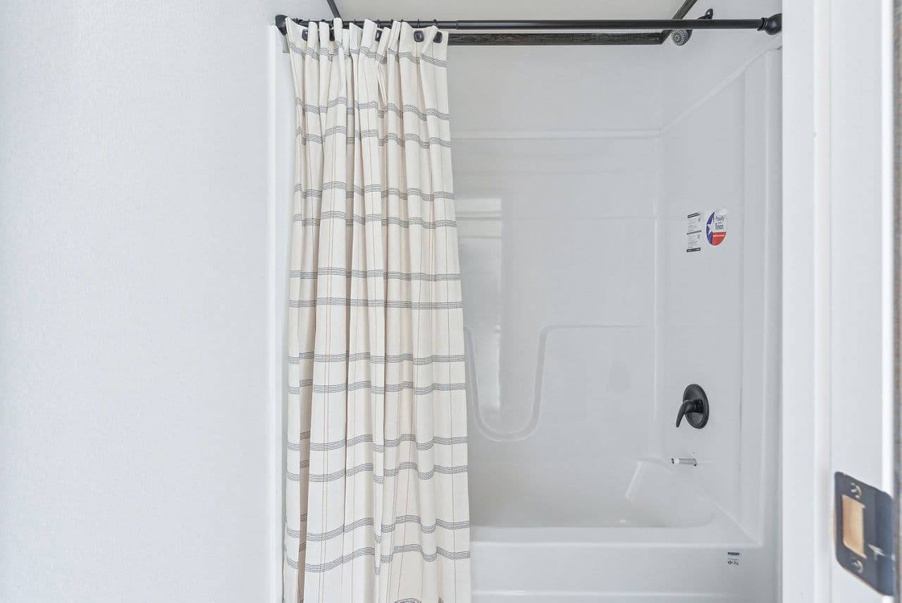 Bravery 2027  home features