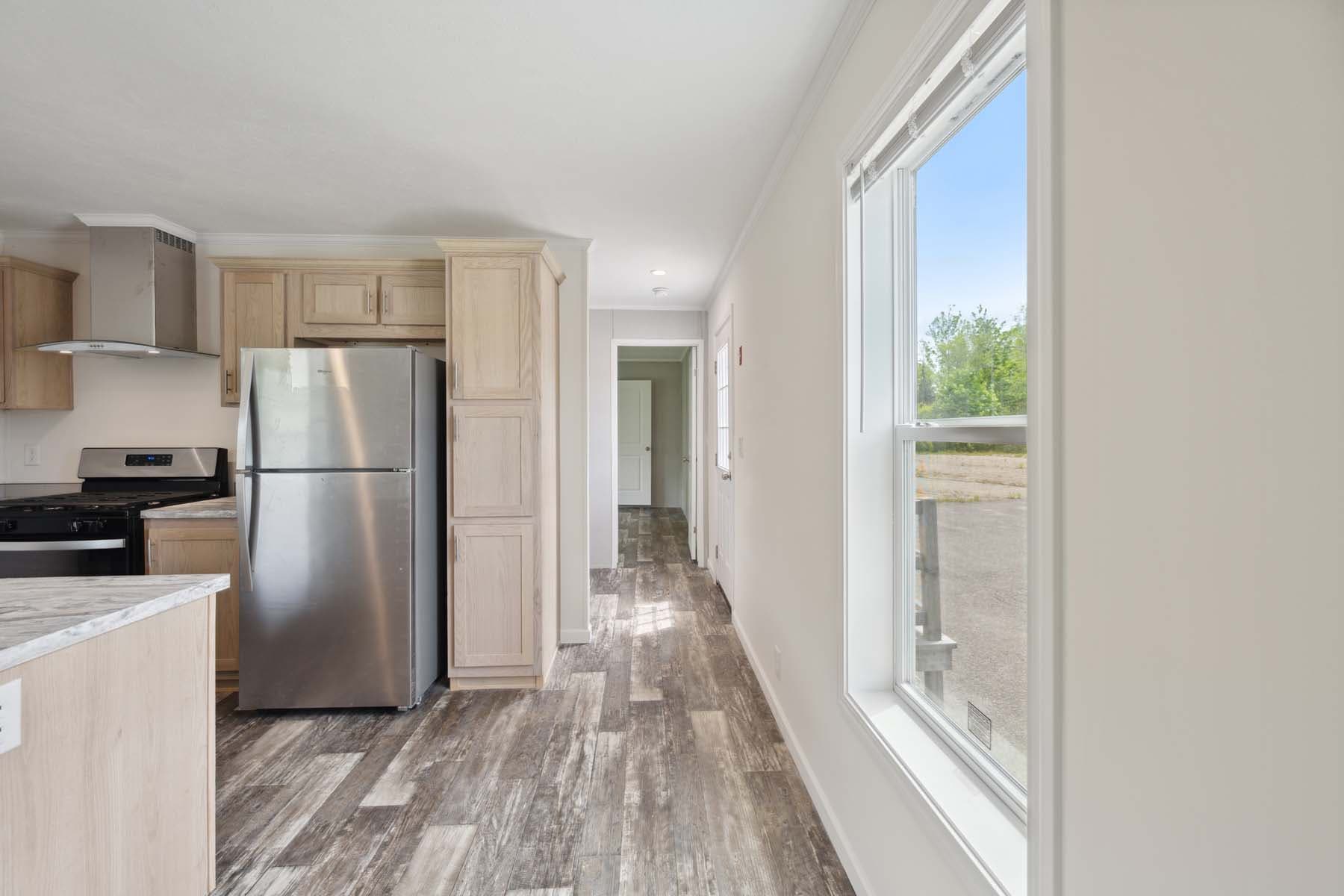 Achiever 6903 interior home features