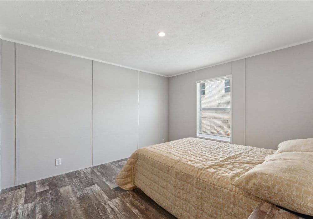 Apex 3900 bedroom home features