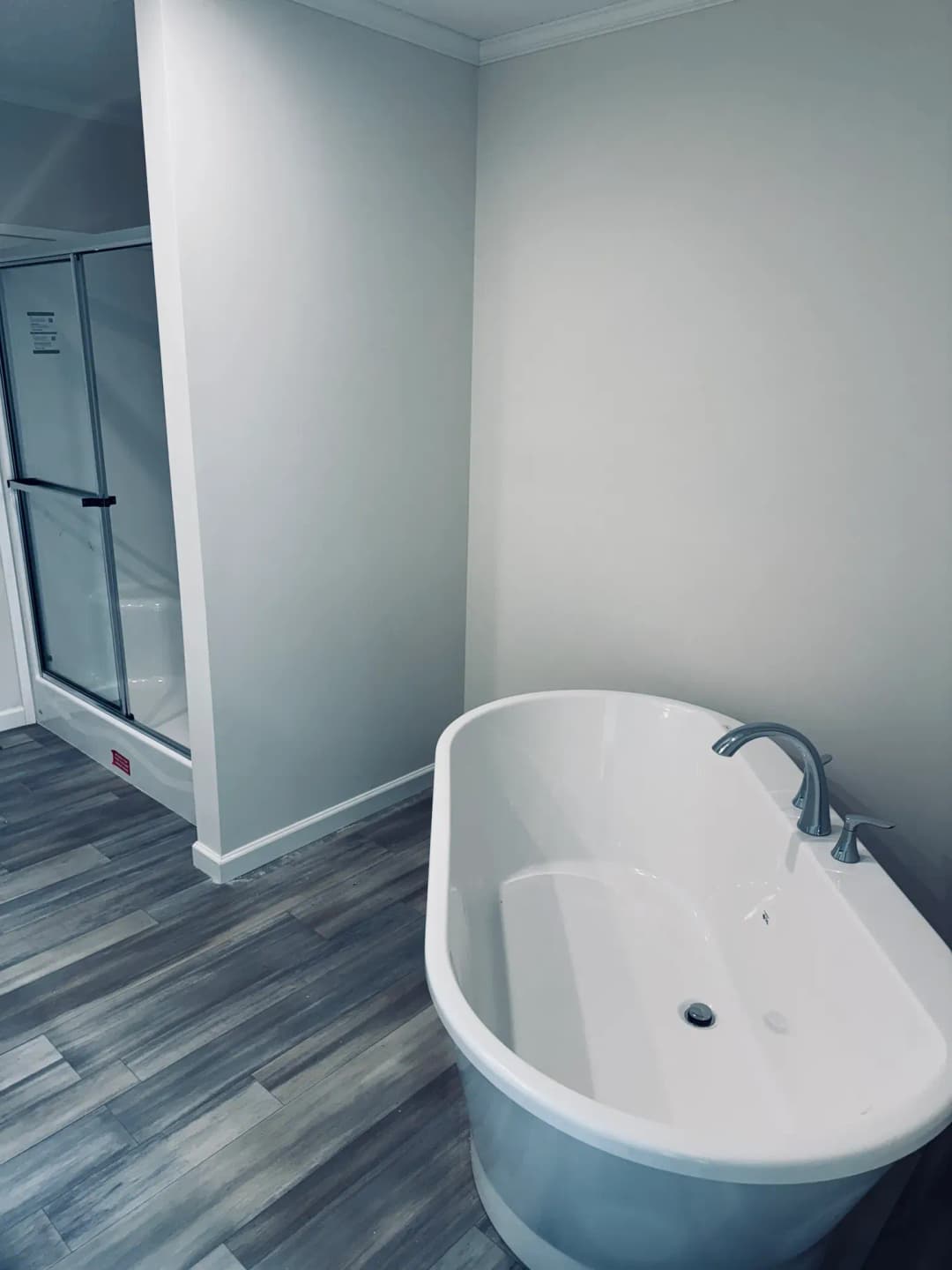 Tourmaline bathroom home features