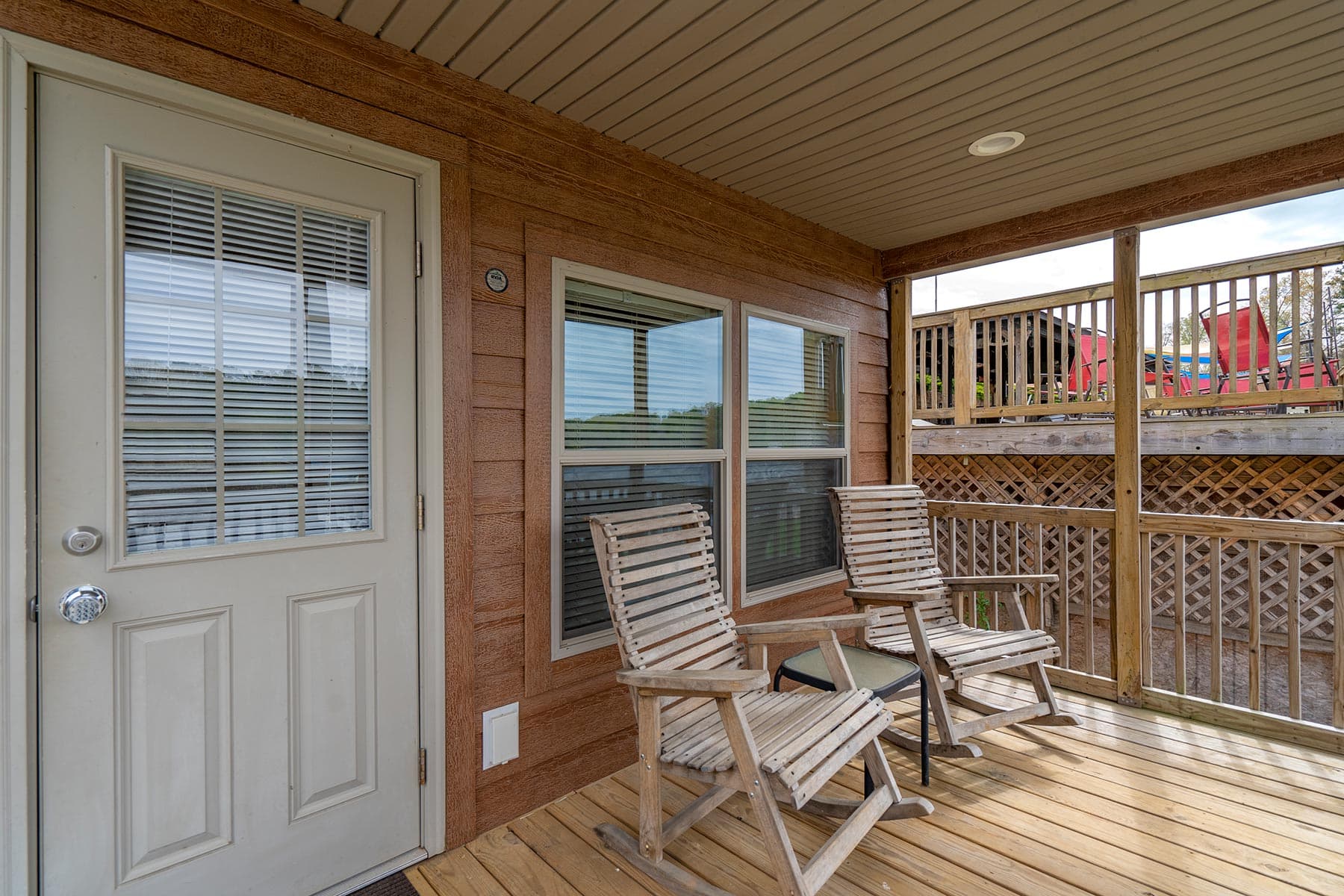 Shore park 4110b exterior home features