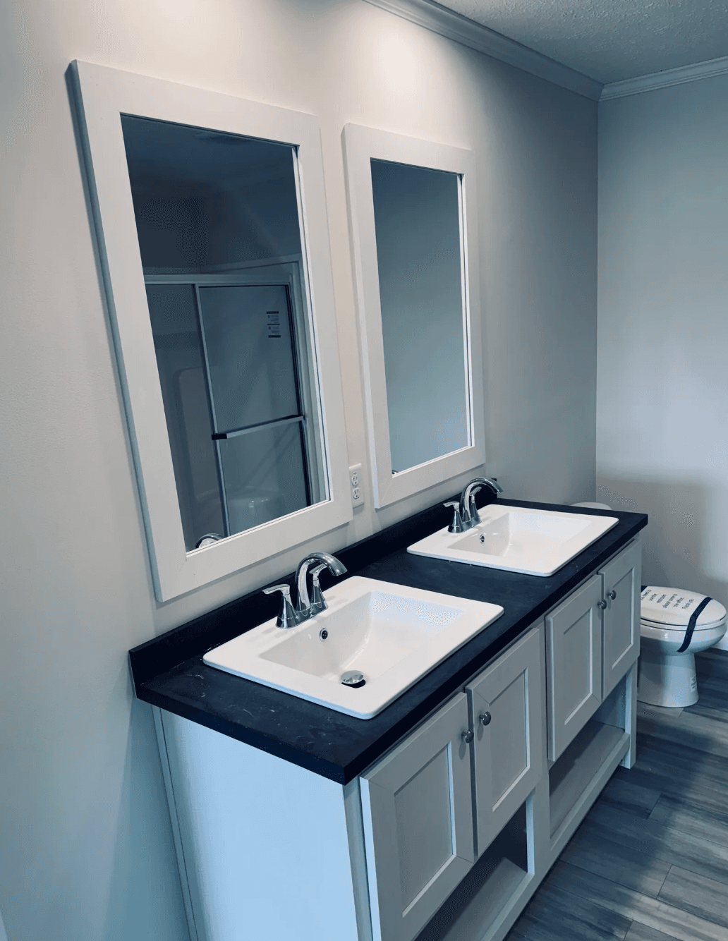 Tourmaline (4 bed) bathroom home features