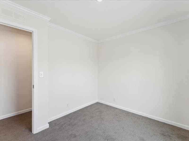 Spectra cs7301 bedroom home features