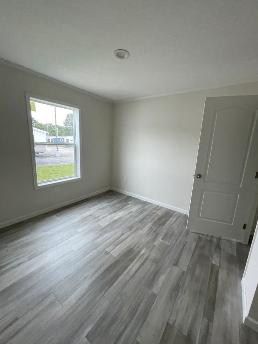 Moonstone bedroom home features